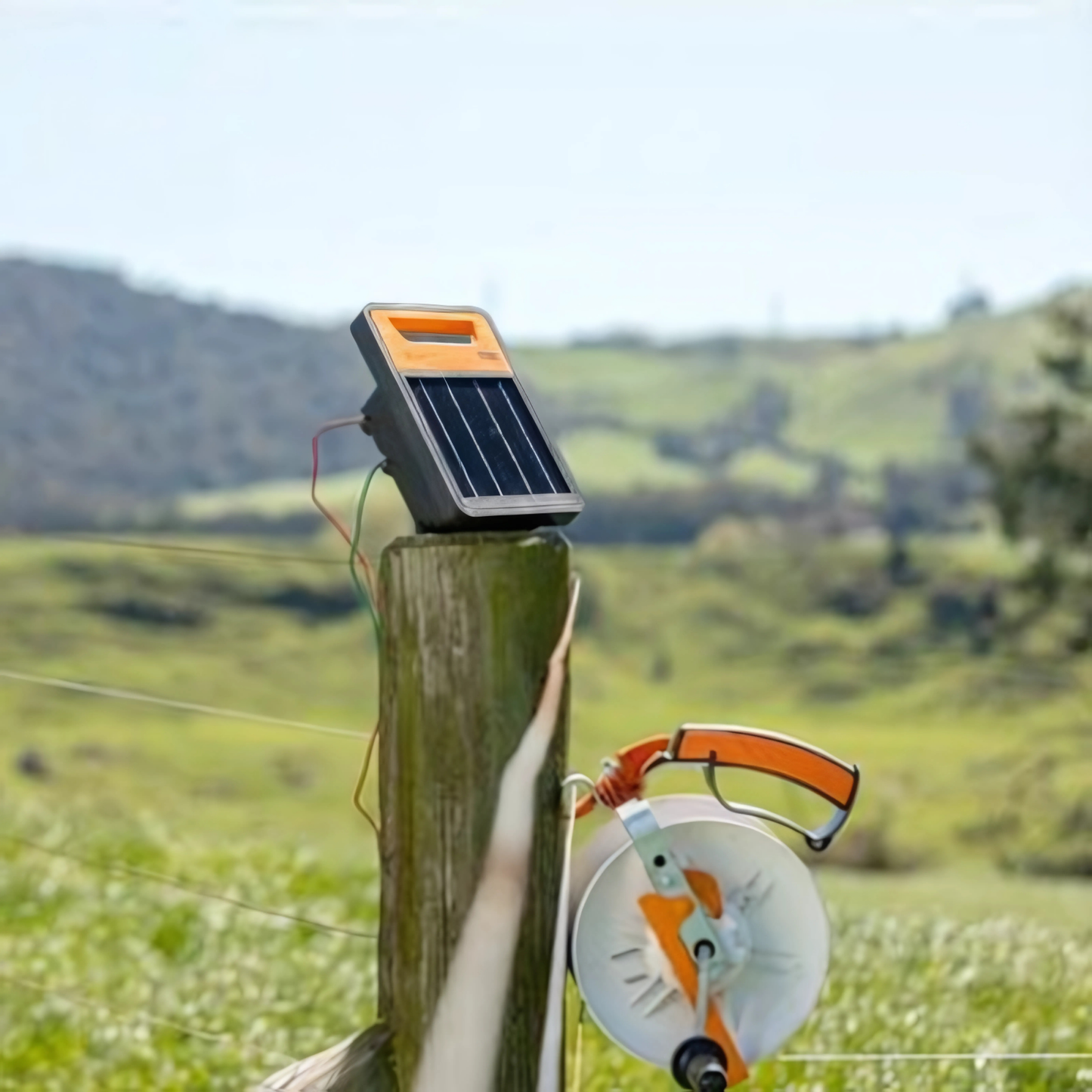 S30 Lithium Solar Fence Energizer